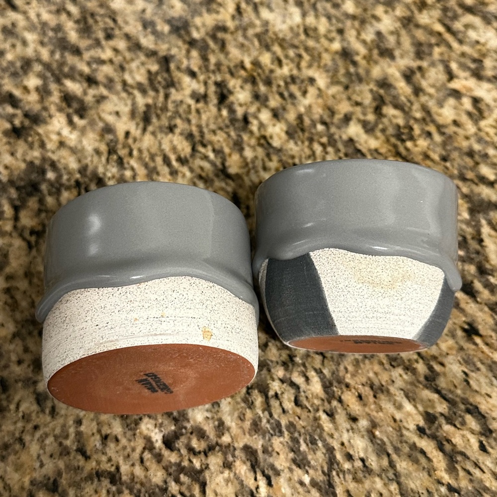Drippy Pots Bundle of 2 Ceramic Drippy Glazed Cups / Mugs in Grey - Picture 4 of 5
